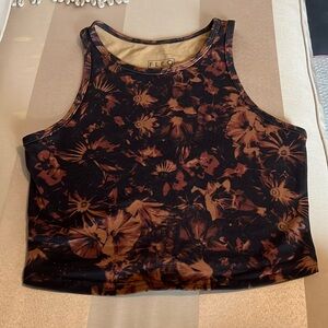 FLEO pull over tank for workouts